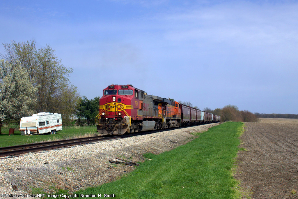 BNSF 759 West